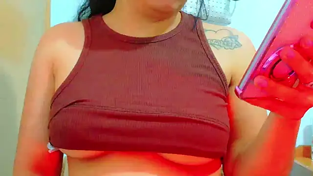 MojaditPussy online show from April 23, 2026, 8:21 pm