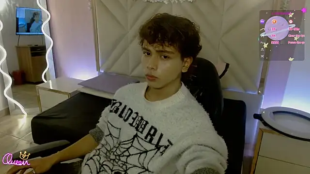 Snapshot of Elian_tay chatting on April 9, 2026, 11:49 am Elian tay online show from April 9, 2026, 11:49 am