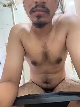sunnyroy26 online show from May 12, 2026, 9:26 am