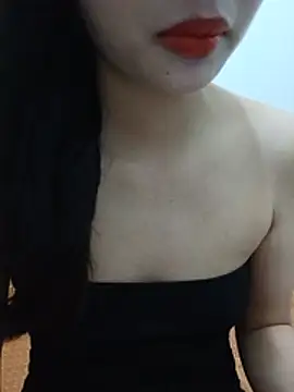 Snapshot of Luckyy29 chatting on July 11, 2026, 8:25 am Luckyy29 online show from July 11, 2026, 8:25 am