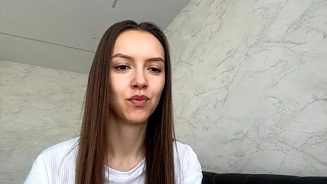 Snapshot of BrandyNorthcott chatting on May 4, 2026, 2:37 am BrandyNorthcott online show from May 4, 2026, 2:37 am