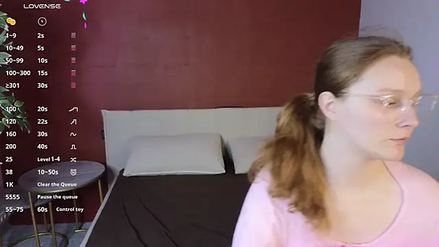 JessieWayy online show from May 24, 2026, 1:05 am
