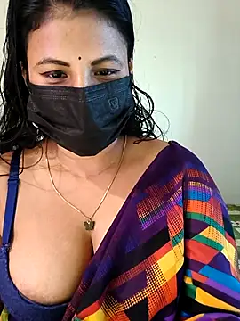 Snapshot of Hot_Alicee chatting on July 7, 2026, 6:47 am Hot Alicee online show from July 7, 2026, 6:47 am