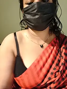 Snapshot of Hot_Alicee chatting on June 22, 2026, 8:44 am Hot Alicee online show from June 22, 2026, 8:44 am