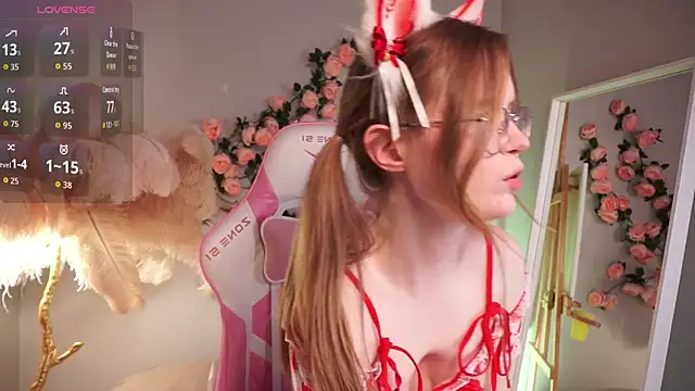 Snapshot of More_Sonne chatting on May 2, 2026, 1:49 pm More Sonne online show from May 2, 2026, 1:49 pm