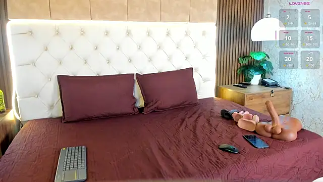 Snapshot of Amelia_Rossetti chatting on July 11, 2026, 11:21 am Amelia Rossetti online show from July 11, 2026, 11:21 am