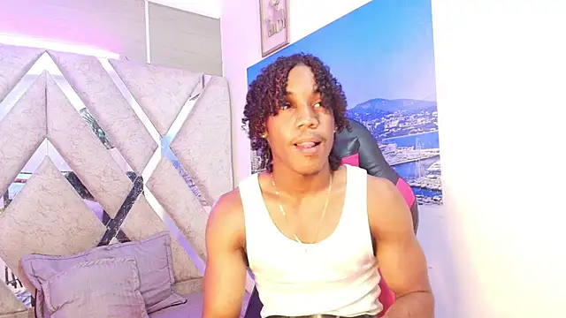 Snapshot of axel_silva4 chatting on May 13, 2026, 7:43 pm axel silva4 online show from May 13, 2026, 7:43 pm
