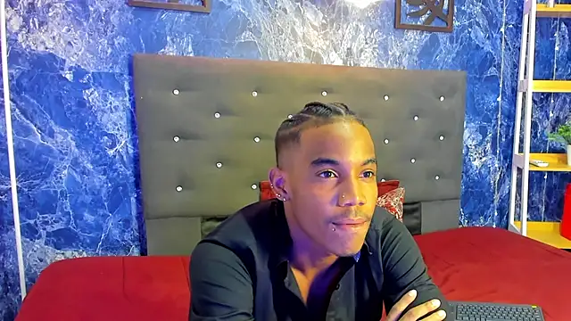 Snapshot of axel_silva4 chatting on May 22, 2026, 7:45 pm axel silva4 online show from May 22, 2026, 7:45 pm