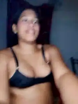Snapshot of Cherry_0507 chatting on April 16, 2026, 12:11 am Cherry 0507 online show from April 16, 2026, 12:11 am
