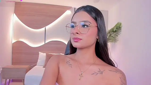 Snapshot of dulce_glow_ chatting on April 26, 2026, 2:42 am dulce glow online show from April 26, 2026, 2:42 am