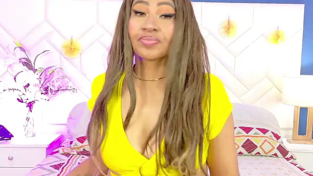 Snapshot of Kiara_Parker_ chatting on June 27, 2026, 2:45 pm Kiara Parker online show from June 27, 2026, 2:45 pm