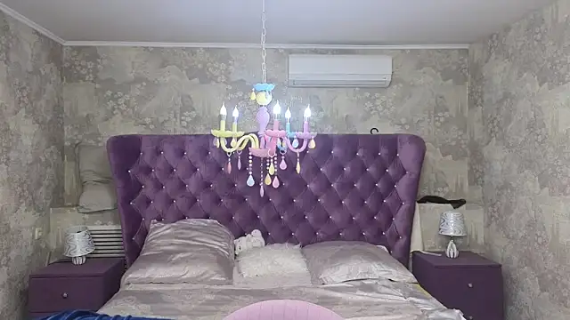 Snapshot of Fara_Flutte chatting on May 20, 2026, 6:10 am Fara Flutte online show from May 20, 2026, 6:10 am