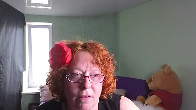 Snapshot of Fara_Flutte chatting on June 10, 2026, 1:12 pm Fara Flutte online show from June 10, 2026, 1:12 pm