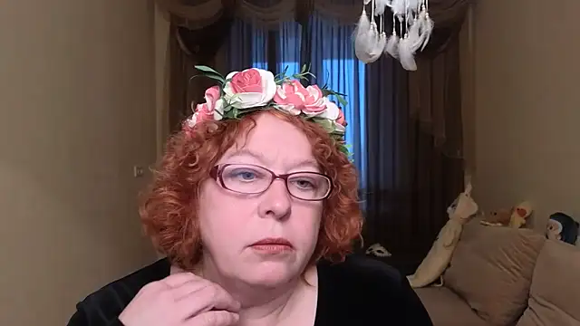 Snapshot of Fara_Flutte chatting on April 22, 2026, 5:14 am Fara Flutte online show from April 22, 2026, 5:14 am