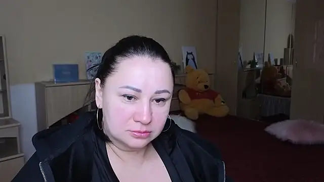 Snapshot of Mia_Misteryy chatting on April 14, 2026, 6:07 am Mia Misteryy online show from April 14, 2026, 6:07 am