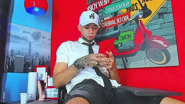 Daniel huge22 online show from April 18, 2026, 2:08 pm