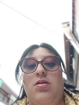 bunny sx online show from April 9, 2026, 5:19 pm