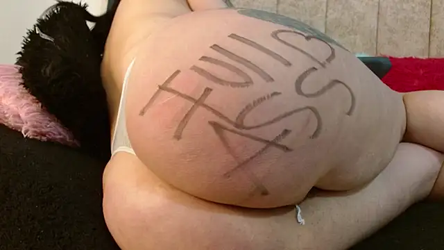 Snapshot of Melanie_Slut_nasty chatting on May 6, 2026, 9:08 pm Melanie Slut nasty online show from May 6, 2026, 9:08 pm
