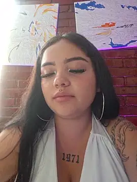 Kitty 79 online show from April 10, 2026, 5:31 pm