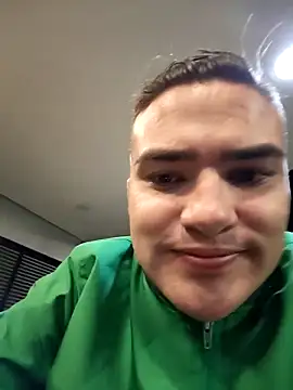 Snapshot of Stan-Mfz chatting on April 7, 2026, 3:52 am Stan-Mfz online show from April 7, 2026, 3:52 am