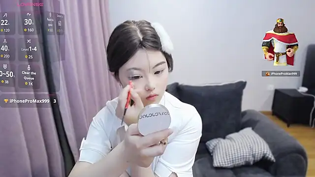 Snapshot of shiguang-17 chatting on May 24, 2026, 12:27 pm shiguang-17 online show from May 24, 2026, 12:27 pm