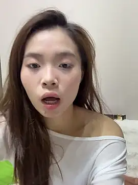Snapshot of Mimiluv1234 chatting on April 29, 2026, 11:36 am Mimiluv1234 online show from April 29, 2026, 11:36 am