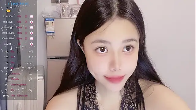 Snapshot of KaKa-01 chatting on May 22, 2026, 10:35 am KaKa-01 online show from May 22, 2026, 10:35 am