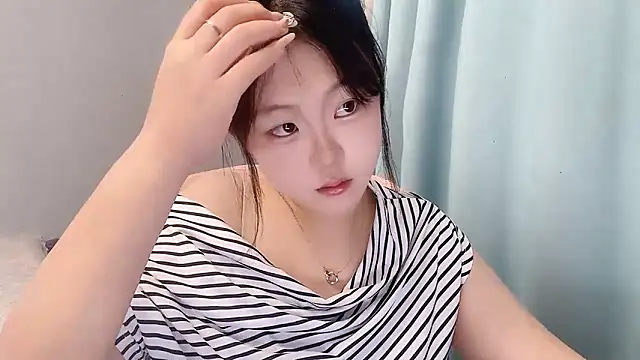Lilababy00 online show from April 25, 2026, 2:58 am