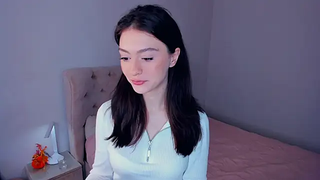 Snapshot of LibbieSchworm chatting on April 12, 2026, 6:05 am LibbieSchworm online show from April 12, 2026, 6:05 am