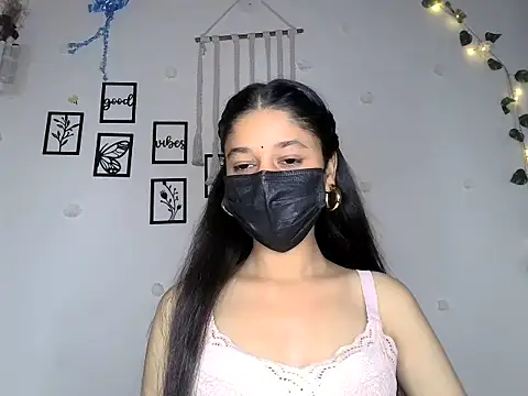 Snapshot of HOT_SNEHA4 chatting on May 21, 2026, 5:05 am HOT SNEHA4 online show from May 21, 2026, 5:05 am
