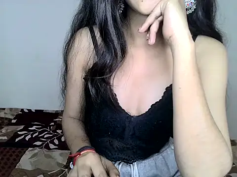 Snapshot of HOT_SNEHA4 chatting on April 14, 2026, 5:34 am HOT SNEHA4 online show from April 14, 2026, 5:34 am