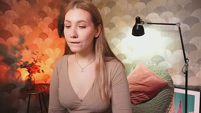Emilicious online show from May 13, 2026, 2:02 pm