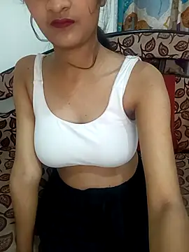 Snapshot of Ceruu chatting on April 11, 2026, 4:54 pm Ceruu online show from April 11, 2026, 4:54 pm