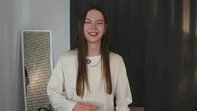 GaleAntrobus online show from April 9, 2026, 3:41 am