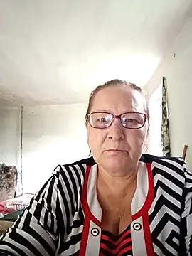 IngaLuna48 online show from June 3, 2026, 1:34 pm