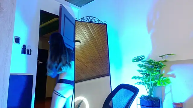 Snapshot of Gabbie_Danger chatting on April 16, 2026, 11:44 am Gabbie Danger online show from April 16, 2026, 11:44 am