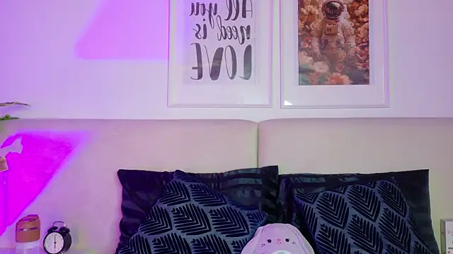 Snapshot of Gabbie_Danger chatting on April 14, 2026, 11:37 am Gabbie Danger online show from April 14, 2026, 11:37 am