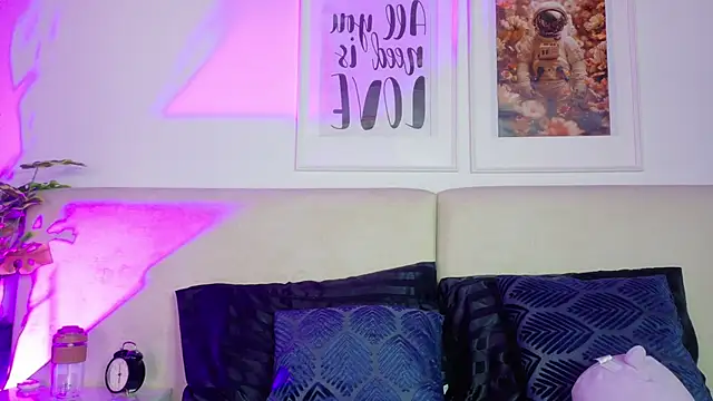 Snapshot of Gabbie_Danger chatting on April 15, 2026, 11:38 am Gabbie Danger online show from April 15, 2026, 11:38 am