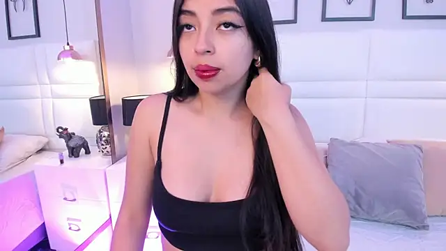 Melody  blake online show from May 5, 2026, 12:08 pm