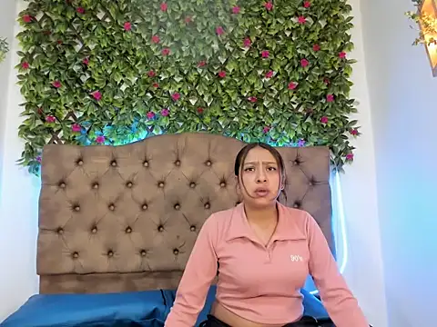 Sofiia  Cute1 online show from April 20, 2026, 3:13 pm