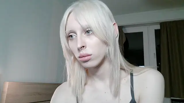 Sora100000 online show from April 8, 2026, 6:53 pm