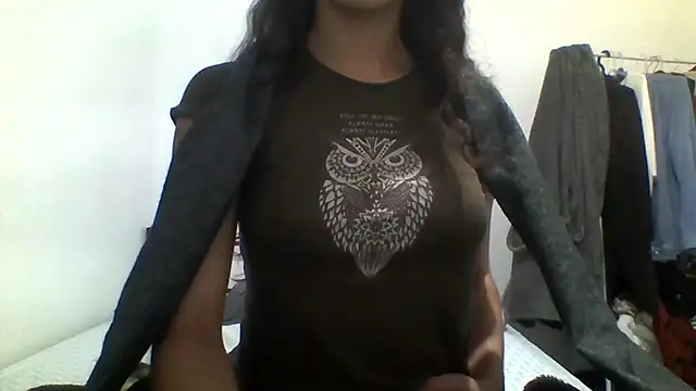 Lolakhaos online show from July 14, 2026, 5:23 am
