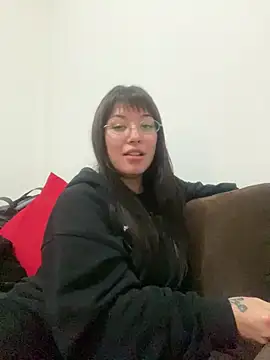 cherryxxox online show from June 12, 2026, 4:32 am