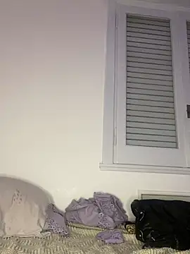 cherryxxox online show from June 30, 2026, 4:34 am