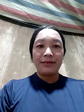 Snapshot of vanlucky2 chatting on June 4, 2026, 3:55 am vanlucky2 online show from June 4, 2026, 3:55 am