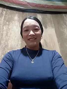 Snapshot of vanlucky2 chatting on April 28, 2026, 3:00 am vanlucky2 online show from April 28, 2026, 3:00 am