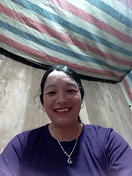 Snapshot of vanlucky2 chatting on May 5, 2026, 11:46 am vanlucky2 online show from May 5, 2026, 11:46 am