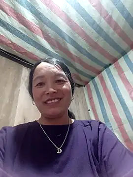 Snapshot of vanlucky2 chatting on April 25, 2026, 11:02 am vanlucky2 online show from April 25, 2026, 11:02 am