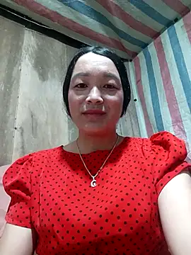 Snapshot of vanlucky2 chatting on April 18, 2026, 9:00 am vanlucky2 online show from April 18, 2026, 9:00 am