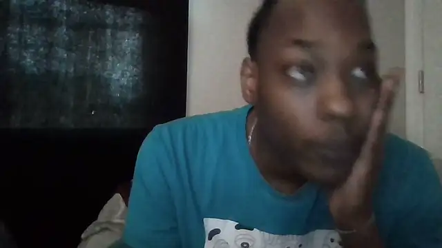 Snapshot of zdaddymm chatting on May 18, 2026, 11:31 pm zdaddymm online show from May 18, 2026, 11:31 pm
